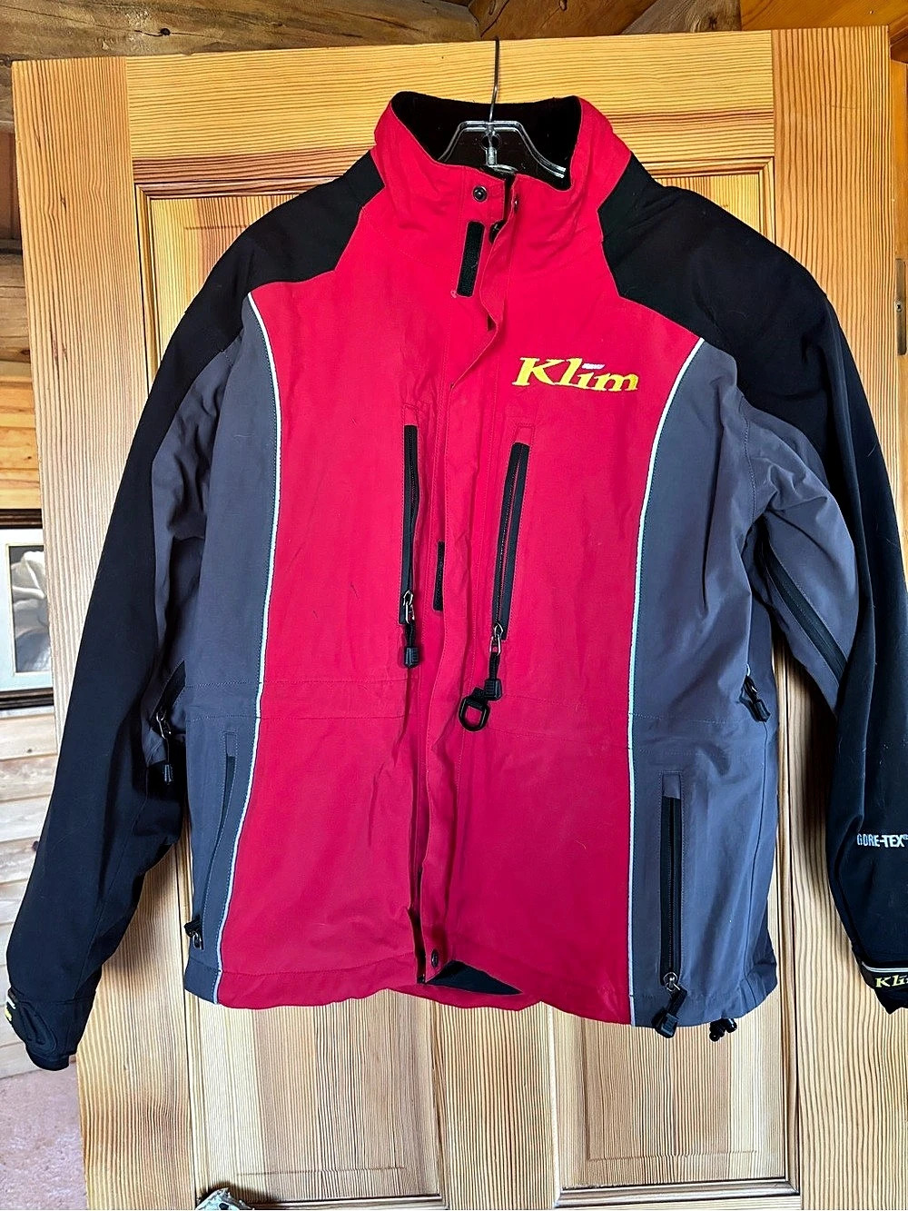 Klim Women's Gore-Tex Ski Jacket Red Black XL